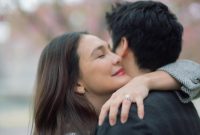 Luna Maya ungkap tantangan penuhi permintaan sang suami, Maxime Bouttier. Foto: instagram/@lunamaya