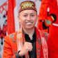 Pekan Gawai Dayak Sintang 2025 di Betang Tampun Juah, menampilkan pentas budaya dan perlombaan tradisional Dayak.