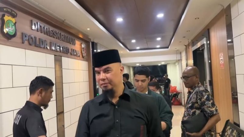 Ahmad Dhani Laporkan Psikolog Lita Gading ke Polisi karena Diduga Eksploitasi Safeea Ahmad.(Foto: instagram/@ahmaddhaniofficial)