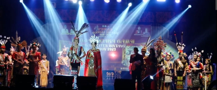 Final Bujang Dara Gawai Sintang 2025: Jeffray Edward Dorong Pemuda Dayak Berwawasan Luas