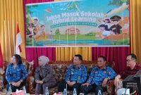 Program Jaksa Masuk Sekolah Hybrid di Sintang edukasi hukum pelajar, cegah bullying & kekerasan sejak dini bersama Kejari dan Pemkab.(Foto: Kominfo Sintang)