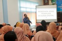 Kominfo Sintang Ajak DWP Sintang Cerdas dan Bijak Gunakan Media Sosial.(Foto: Kominfo Sintang)