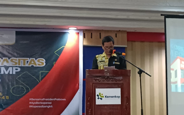 Kepala Bidang Pasar Disperindagkop dan UKM Kabupaten Sintang, Syamsu Akhmad.(Foto: Kominfo Sintang)