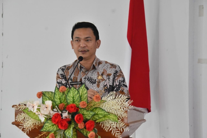 Wakil Bupati Sintang, Florensius Ronny Minta Temuan Inspektorat Dituntaskan, Targetkan Nol Kasus Hukum Selama Kepemimpinan Bala–Ronny.(Foto: Kominfo Sintang)