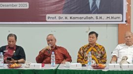 Kuliah Umum Fakultas Hukum Unka Hadirkan Prof. Kamarullah Bahas Pentingnya Belajar Ilmu Hukum.(Kominfo Sintang)