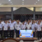 Foto bersama jajaran pejabat Pemerintah Kabupaten Sintang dalam acara Rapat Kerja Evaluasi Kegiatan 2025, Penyerahan DPA 2026, dan Konsultasi Publik RKPD 2027 pada 14 Januari 2026.