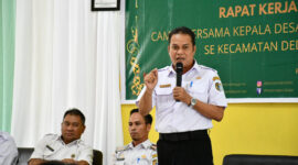 Asisten I Bidang Pemerintahan dan Kesejahteraan Rakyat Sekretariat Daerah Kabupaten Sintang, Yustinus J