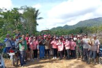 Sinergi TNI dan Petani Sambas, Semai Benih Padi Perdana Dukung Ketahanan Pangan