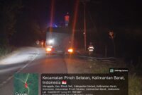 Mobil AWC Polres Melawi Tumpuan Pemadaman Karhutla di Km 13 Nanga Pinoh