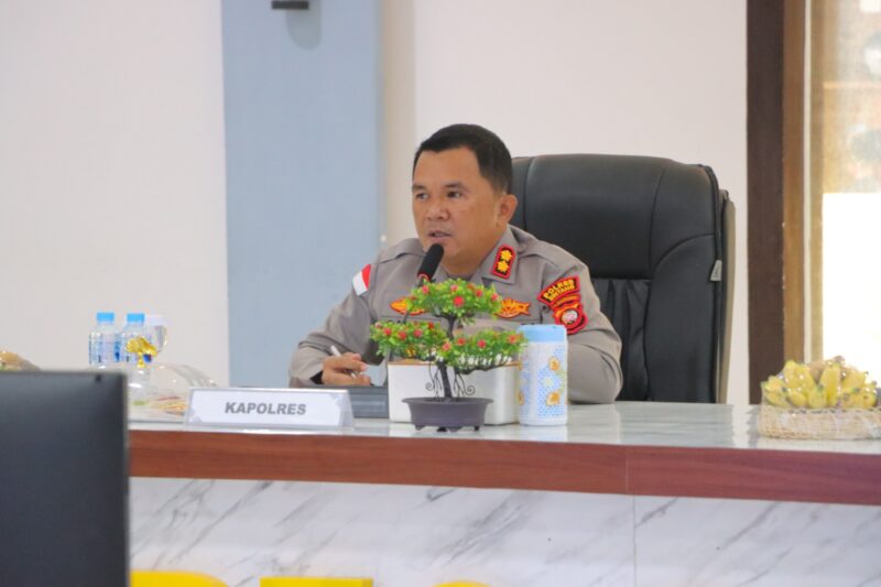 Kapolres Sintang AKBP Sanny Handityo, S.H., S.I.K.,