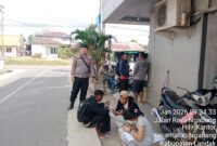 Polsek Ngabang Intensifkan Patroli Rutin, Sampaikan Imbauan Kamtibmas