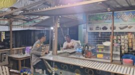 Polsek Muara Pawan Tingkatkan Kamtibmas Lewat Patroli Dialogis di Ketapang