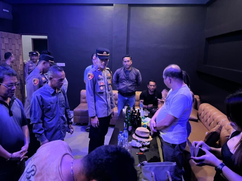 Patroli Gabungan Polres Ketapang Sasar Tempat Hiburan Malam di Kecamatan Air Upas