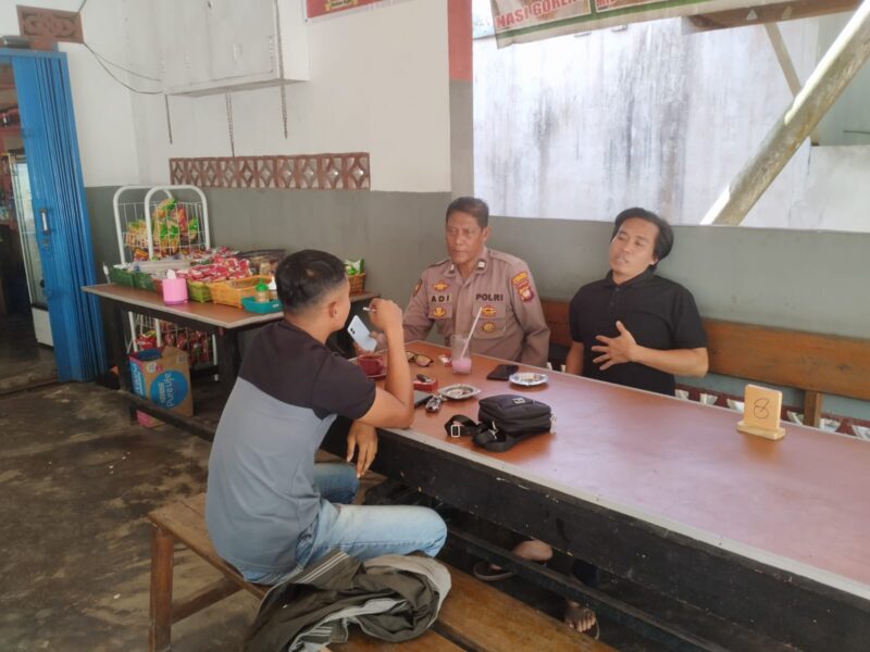 Polsek Mandor Tingkatkan Patroli Siang untuk Jaga Keamanan Warga