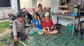 Duduk Santai Bersama Ibu-Ibu, Polsek Sebangki Perkuat Kamtibmas