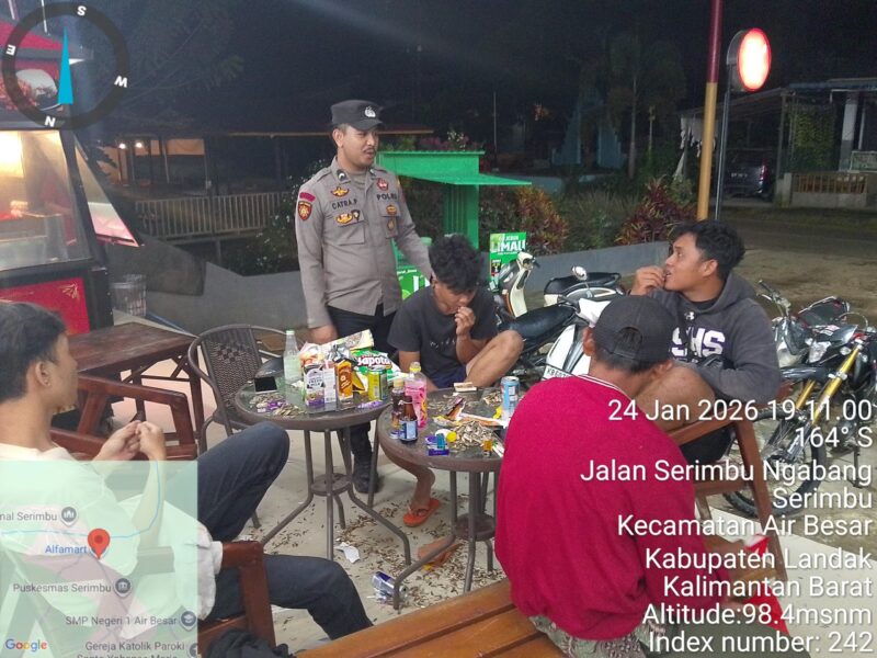 Patroli Malam Polsek Air Besar Perkuat Keamanan Lingkungan Warga