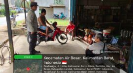 Pendekatan Humanis, Polsek Air Besar Sapa Warga Saat Patroli Siang