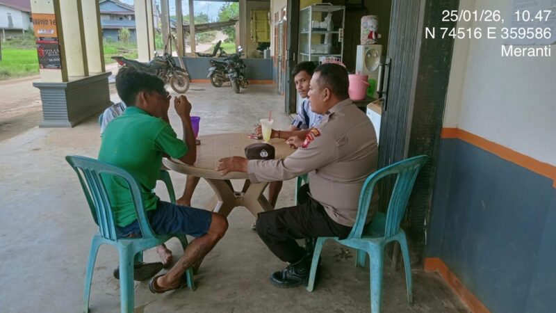 Polsek Meranti Ajak Warga Waspada Kejahatan Lewat Patroli Dialogis