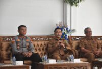 Wabup Sintang Dorong Inovasi Desa Lewat Budidaya Jagung dan Peternakan