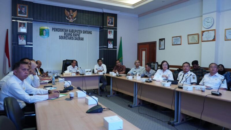 Bupati Sintang dan BPJN Kalbar Sinkronkan Rencana Pelebaran Jalan Nasional