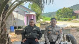 Suasana Akrab Polisi Duduk Bersama Warga, Sampaikan Pesan Kamtibmas di Sebangki