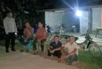 Dialog Santai di Patroli Malam, Polsek Sebangki Dekatkan Diri dengan Masyarakat