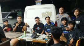 Polsek Sengah Temila Gelar Patroli Malam Dialogis, Pererat Hubungan Polisi dan Warga