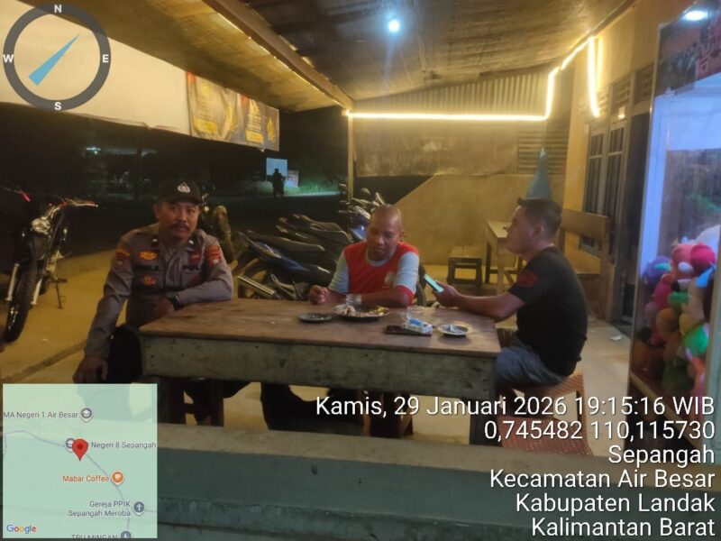 Polsek Air Besar Tingkatkan Keamanan Lewat Patroli Malam dan Imbauan Warga