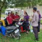Polsek Menjalin Sapa Warga Saat Patroli Siang, Ajak Jaga Keamanan