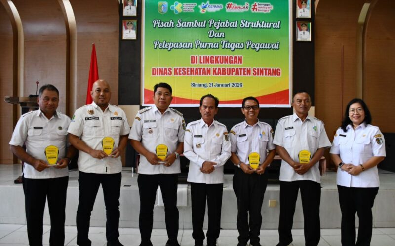 Bupati Sintang Dorong Puskesmas dan RSUD Berikan Layanan Kesehatan Prima