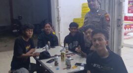 Dekatkan Diri dengan Warga, Polisi Sengah Temila Gelar Patroli Malam Humanis