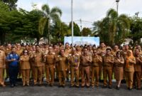 Bupati Sintang Pimpin Apel Awal Tahun 2026