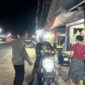 Polsek Mempawah Hulu Gelar Patroli Malam, Tingkatkan Keamanan dan Kamtibmas Desa Karangan
