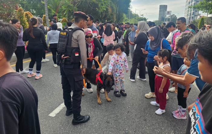 Unit K9 Polda Kalbar Perkuat Keamanan dan Edukasi Publik di Car Free Day