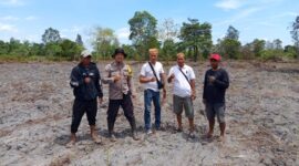Dukung Program Pangan, Polsek Matan Hilir Selatan Cek Kesiapan Tanam Jagung