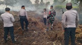 Cegah Karhutla Meluas, Polresta Pontianak Turun Langsung Pantau Titik Api