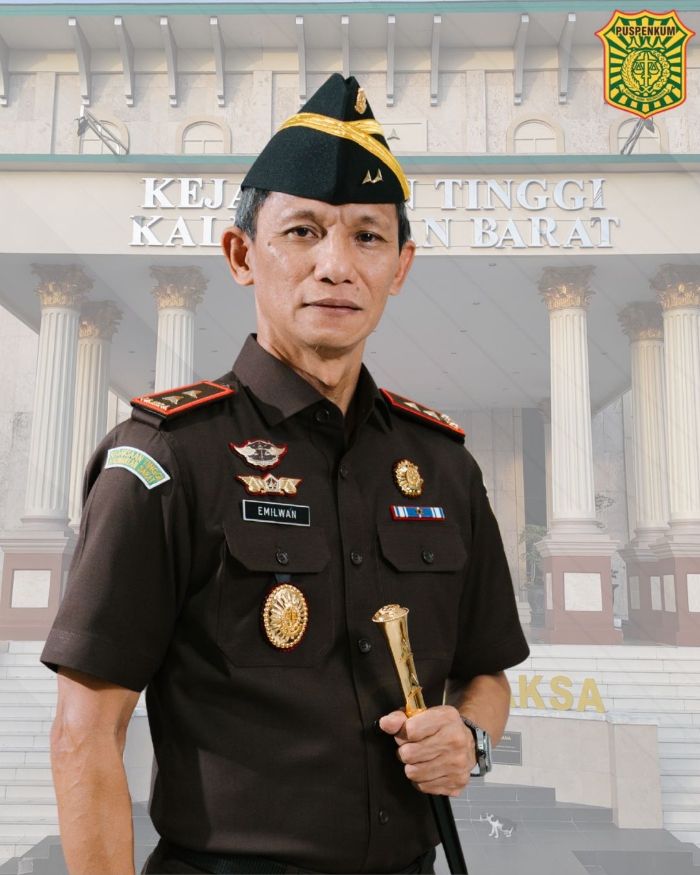 Kepala Kejaksaan Tinggi Kalimantan Barat, Dr. Emilwan Ridwan