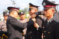 Kapolres Sintang Pimpin Penganugerahan Satya Lencana Pengabdian bagi Personel Polri