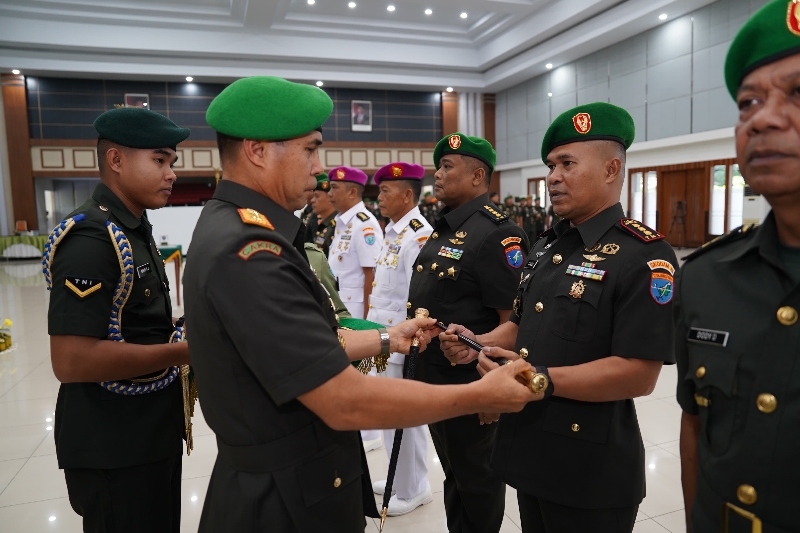 Pangdam XII/Tanjungpura Pimpin Sertijab, Regenerasi Kepemimpinan Kodam Diperkuat