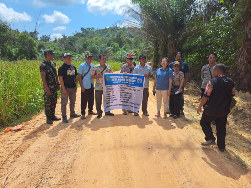 Kodim 1209/Bky Kawal Monitoring dan Evaluasi Pembangunan Desa di Bengkayang