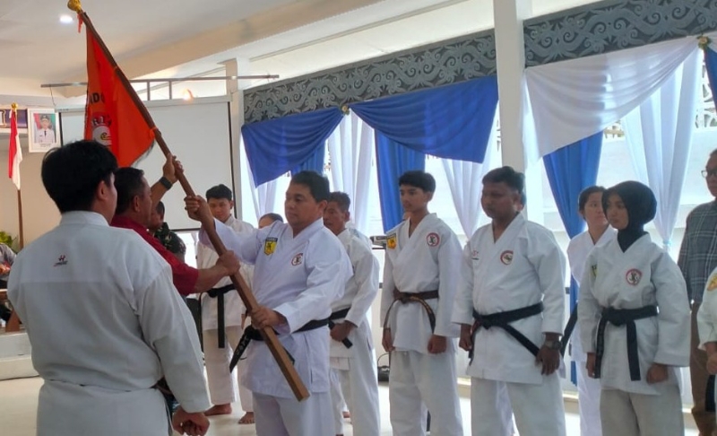 Yohanes Rumpak Pimpin Lemkari Sintang hingga 2030, Fokus Perbanyak Turnamen dan Pembinaan Atlet