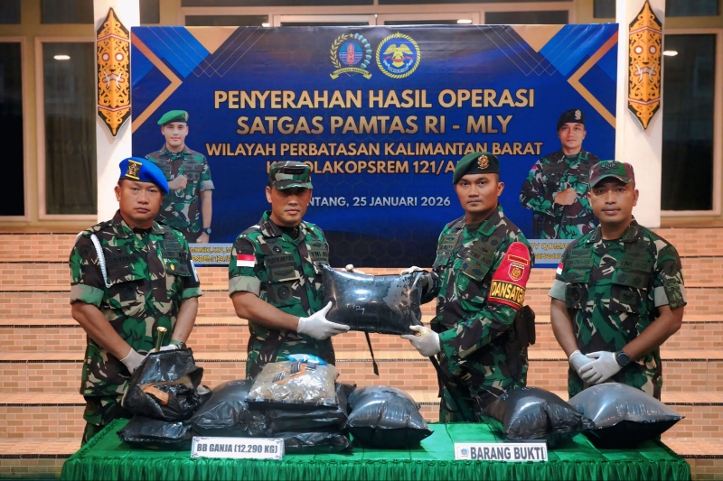 Upaya Penyelundupan Ganja 12,29 Kg di Perbatasan Digagalkan, Danrem 121/Abw Terima Hasil Operasi