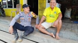 Bhabinkamtibmas Polsek Kota Baru Sosialisasikan Pesan Kamtibmas ke Warga