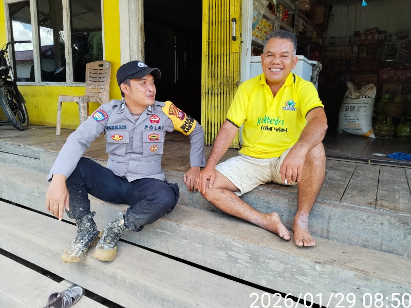 Bhabinkamtibmas Polsek Kota Baru Sosialisasikan Pesan Kamtibmas ke Warga