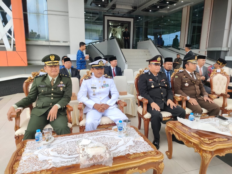 Kabag SDM Polres Ketapang Hadiri Upacara HUT ke-69 Kalbar, Tunjukkan Sinergi Polri-Pemda