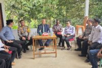 Sinergi Pemda dan Polri, Kapolsek Manis Mata Hadir di Ngopi Bareng Desa Ratu Elok