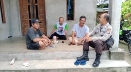 Dekatkan Diri ke Masyarakat, Polsek Mempawah Hulu Rutin Gelar Patroli Kamtibmas