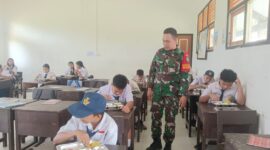 Makan Bergizi Gratis Sampai Sekolah Perbatasan, Kodim 1209 Lakukan Pengawalan