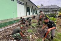Tingkatkan Disiplin dan Kerapian, Makodim 1202/Singkawang Bersihkan Pangkalan