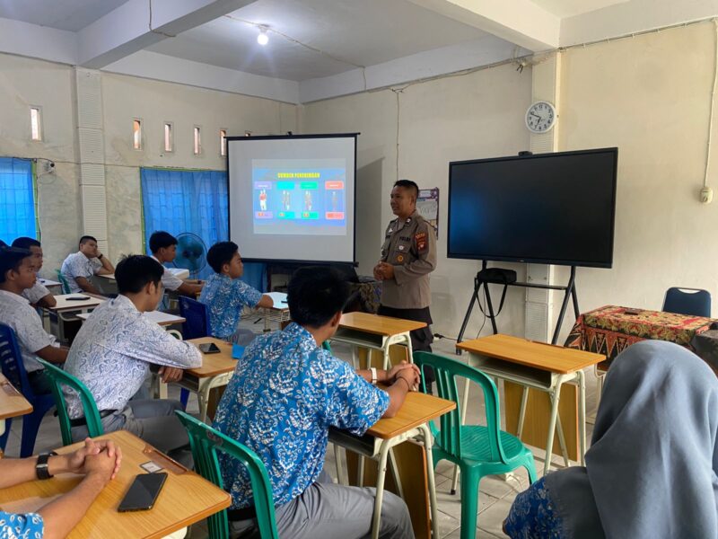 Rekrutmen Polri 2026, Polres Melawi Edukasi Pelajar SMAN 1 Nanga Pinoh